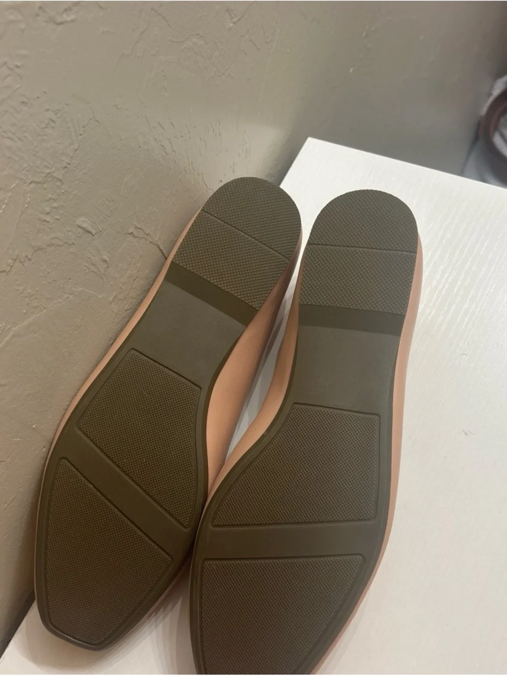LC Lauren Conrad Blush Scalloped Ballet Flats